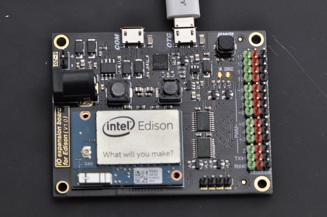 DFR0338_IO_expansion_shield_For_Edison_Quicktest_Board_Blink.jpg DFR0338_IO_expansion_shield_For_Edison_Quicktest_Board_Blink.jpg